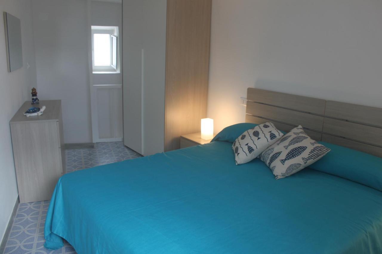 Camere Dieci Maggio- Beb Dory, Nemo, Guizzo Ponza Dış mekan fotoğraf