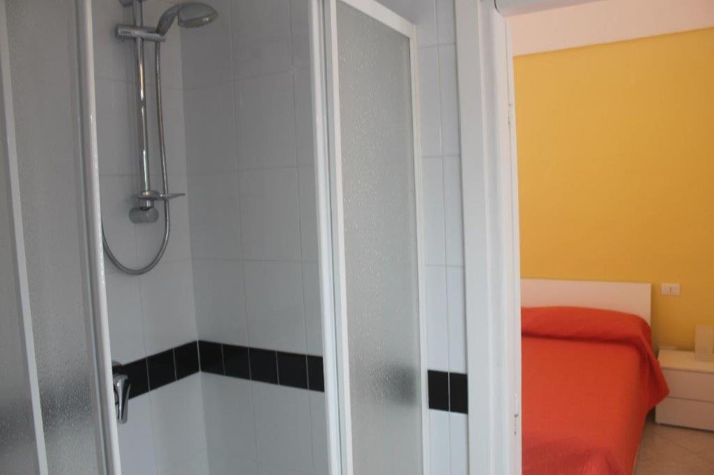 Camere Dieci Maggio- Beb Dory, Nemo, Guizzo Ponza Dış mekan fotoğraf